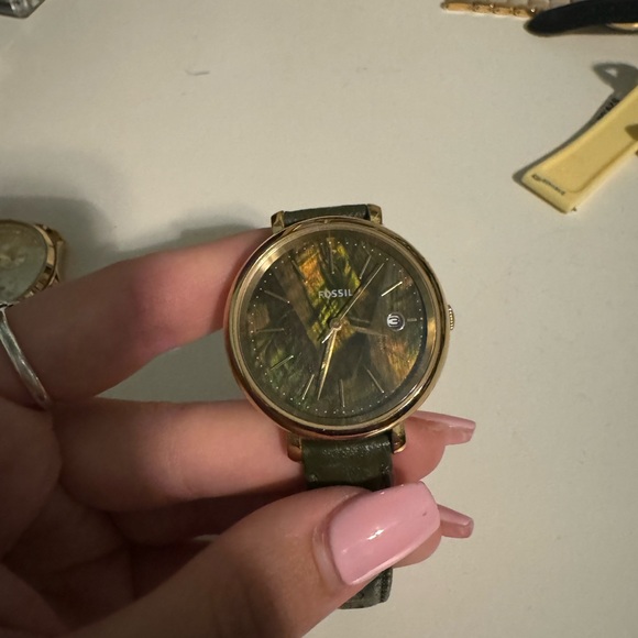 Gorgeous Jaqueline Gold and monochrome women’s watch, Green leather Band - Picture 3 of 3